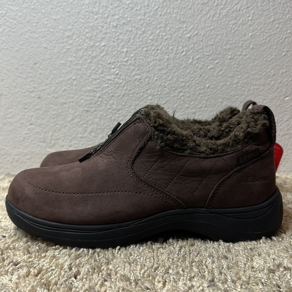 L.L. Bean Women's US Size 9.5 Waterproof Mocs Slip On Leather Rain Leather - Picture 7 of 13